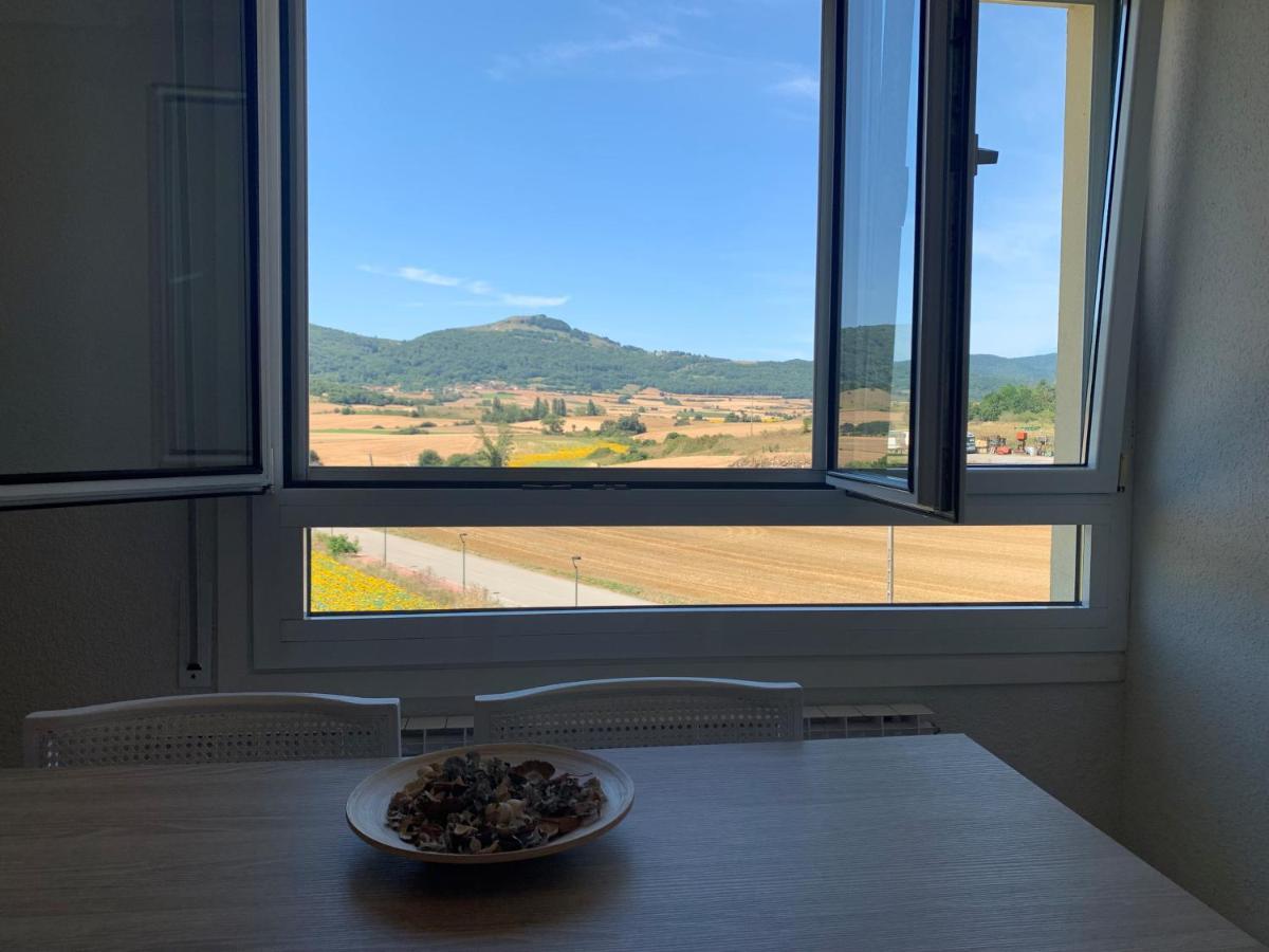 Apartmán Tellazar Maestu Exteriér fotografie