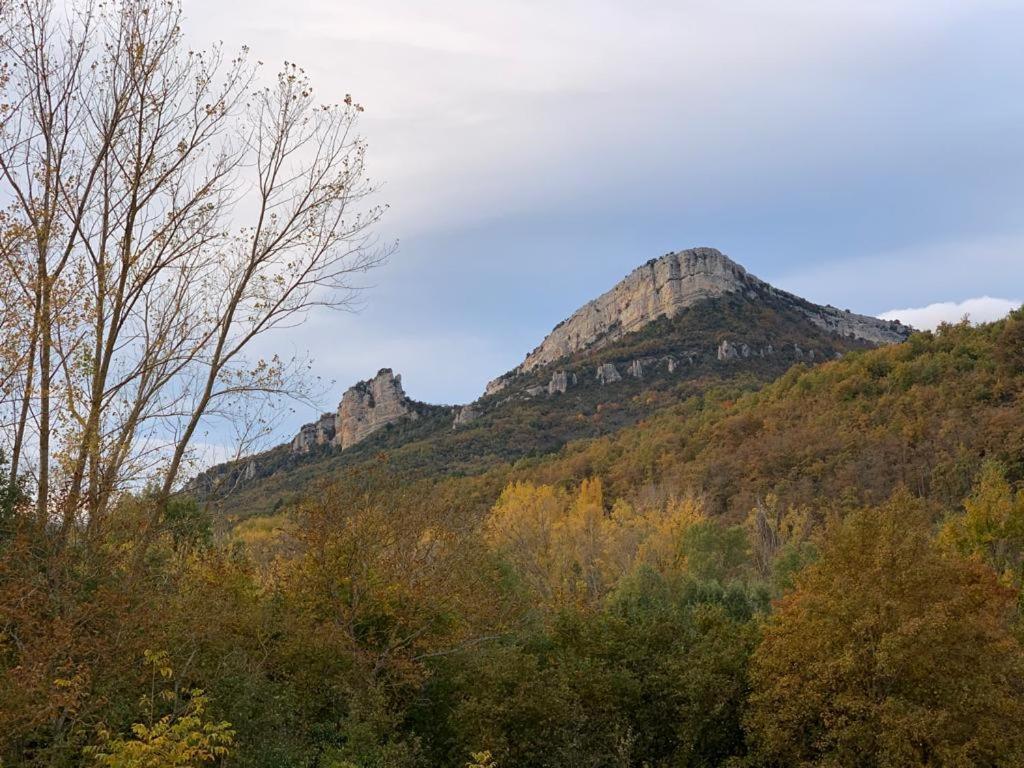 Apartmán Tellazar Maestu Exteriér fotografie